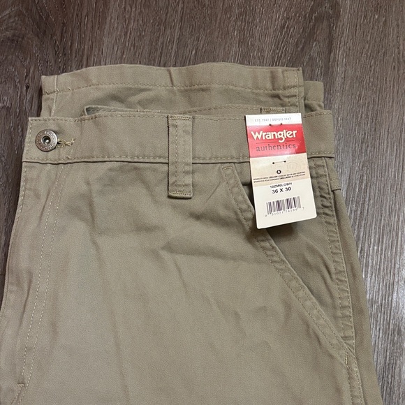 Wrangler Authentic Tan Trousers - Picture 1 of 1